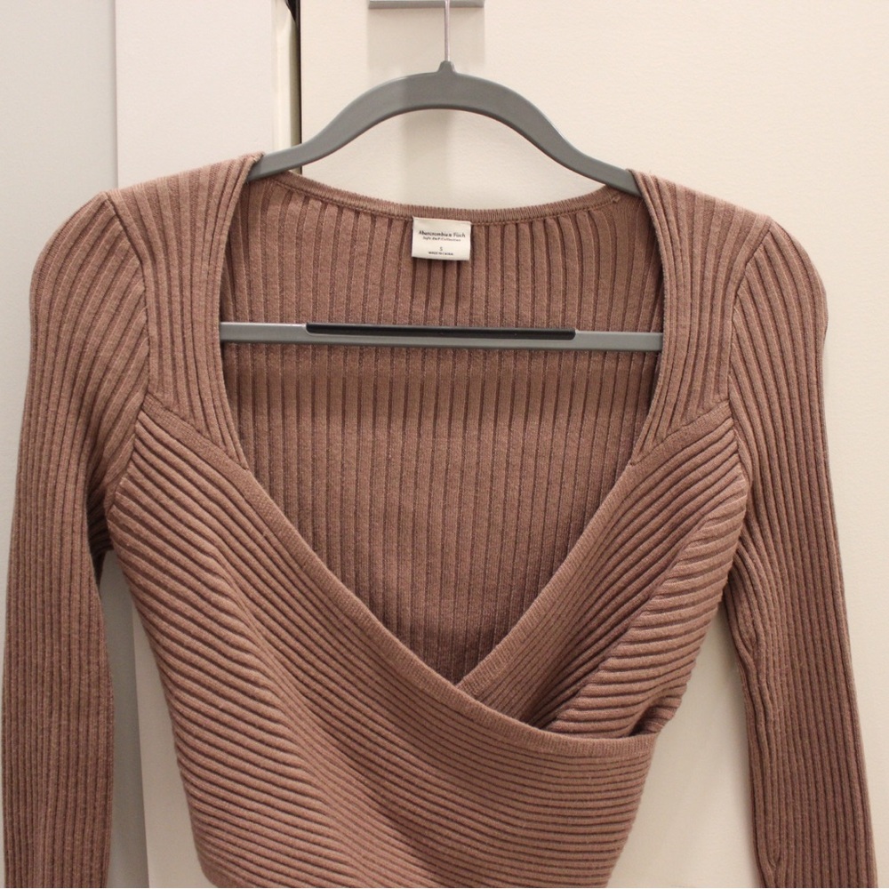 Abercrombie & Fitch Brown Ribbed Sweater